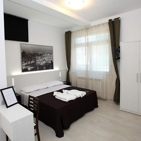 Orchidea Rooms & Suites Civitanova Marche Δωμάτιο φωτογραφία