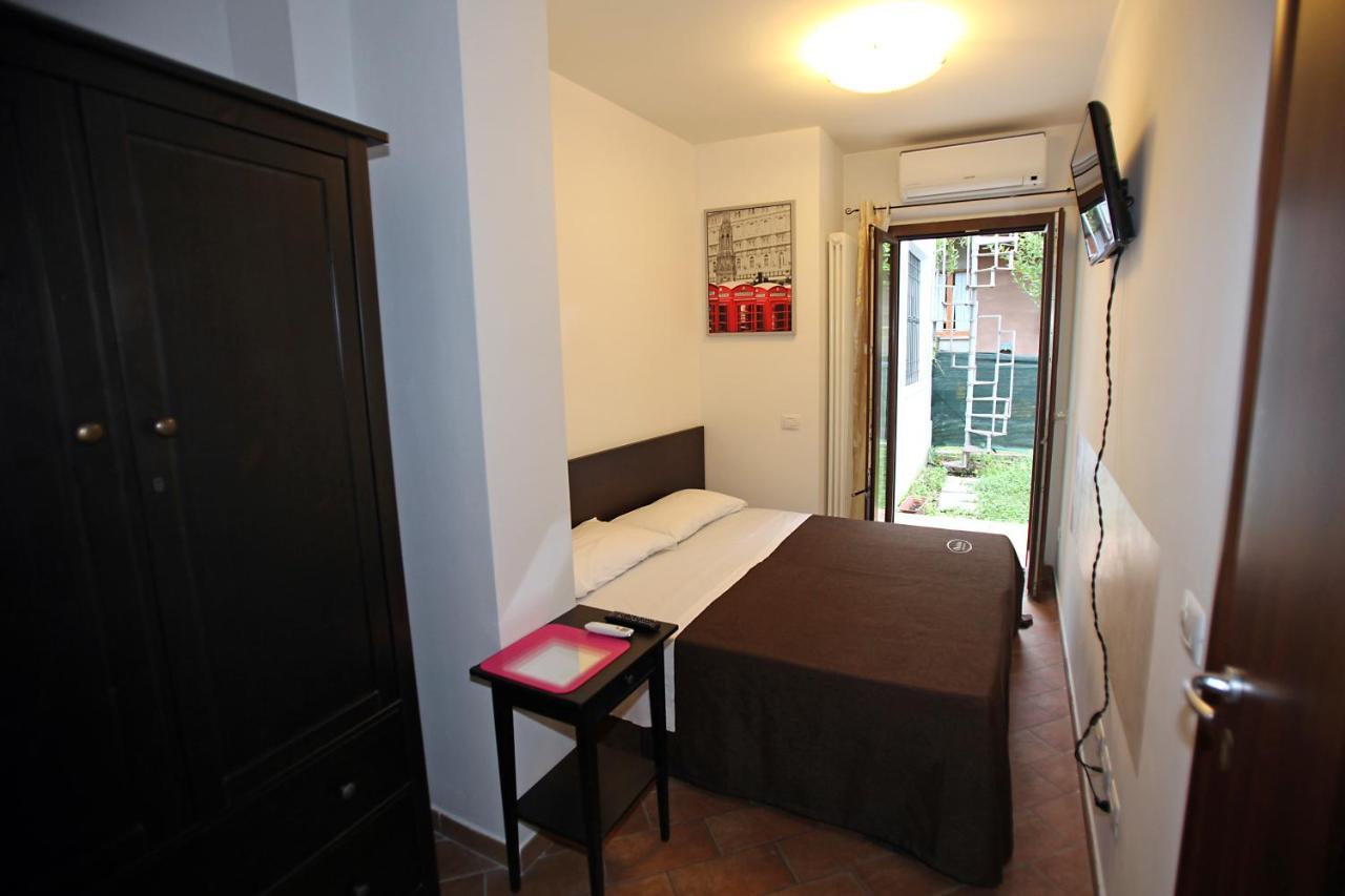 Orchidea Rooms & Suites Civitanova Marche Εξωτερικό φωτογραφία