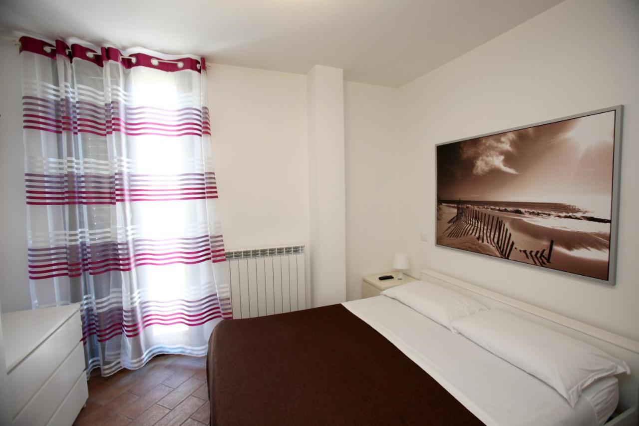 Orchidea Rooms & Suites Civitanova Marche Εξωτερικό φωτογραφία